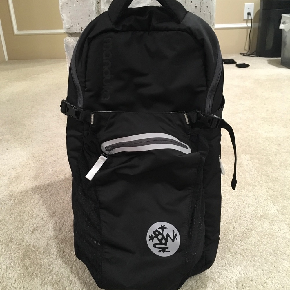 Manduka Go Free 2.0 Backpack - Picture 4 of 5